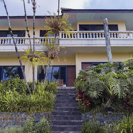 Foresta Inn Family Resort Prigen Extérieur photo